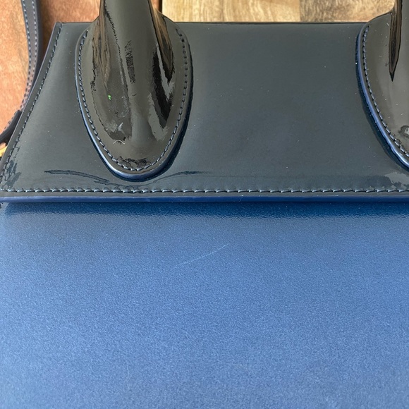 Shaded Blue Jacquemus Grand Chiquito - Picture 4 of 4